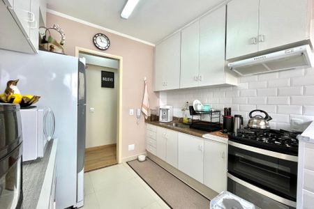Apartamento à venda com 78m², 2 quartos e 1 vaga Apartamento à venda com 78m², 2 quartos e 1 vagaCozinha