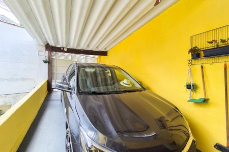 Casa à venda com 303m², 2 quartos e 1 vaga Casa à venda com 303m², 2 quartos e 1 vagaGaragem