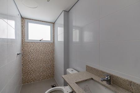 Apartamento à venda com 65m², 2 quartos e 1 vaga Apartamento à venda com 65m², 2 quartos e 1 vagaBanheiro
