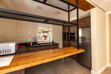 Apartamento à venda com 65m², 2 quartos e 1 vaga Apartamento à venda com 65m², 2 quartos e 1 vagaÁrea comum - Salão de festas