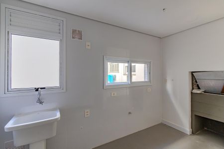Apartamento à venda com 65m², 2 quartos e 1 vaga Apartamento à venda com 65m², 2 quartos e 1 vagaCozinha e Área de Serviço