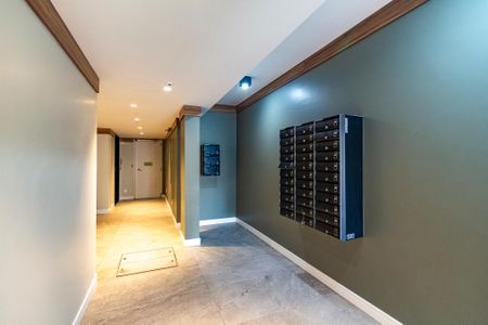 Apartamento à venda com 65m², 2 quartos e 1 vaga Apartamento à venda com 65m², 2 quartos e 1 vagaHall social