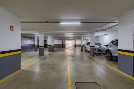 Apartamento à venda com 65m², 2 quartos e 1 vaga Apartamento à venda com 65m², 2 quartos e 1 vagaGaragem