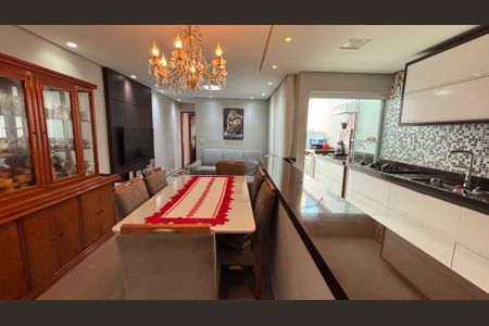 Apartamento à venda com 70m², 2 quartos e 1 vaga Apartamento à venda com 70m², 2 quartos e 1 vagaCozinha