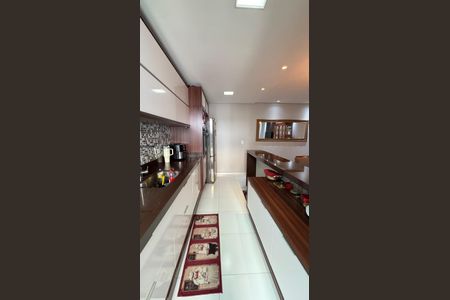 Apartamento à venda com 70m², 2 quartos e 1 vaga Apartamento à venda com 70m², 2 quartos e 1 vagaCozinha