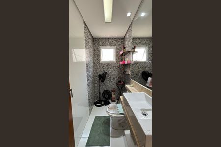 Apartamento à venda com 70m², 2 quartos e 1 vaga Apartamento à venda com 70m², 2 quartos e 1 vagaLavabo