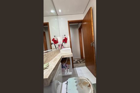 Apartamento à venda com 70m², 2 quartos e 1 vaga Apartamento à venda com 70m², 2 quartos e 1 vagaLavabo