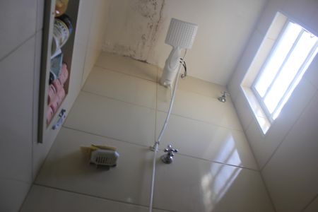 Casa à venda com 180m², 4 quartos e 4 vagasBanheiro da edícula