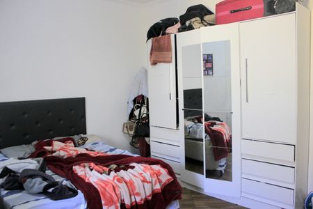 Casa à venda com 180m², 4 quartos e 4 vagasSuíte