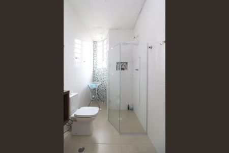 Casa à venda com 154m², 3 quartos e 2 vagas Casa à venda com 154m², 3 quartos e 2 vagasBanheiro