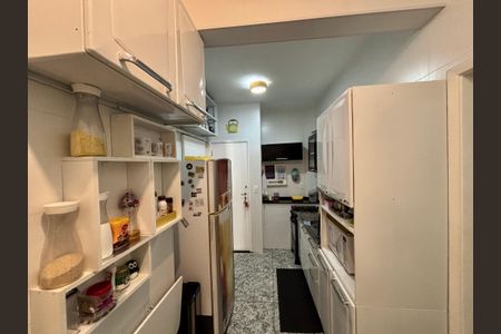 Apartamento à venda com 86m², 2 quartos e sem vaga Apartamento à venda com 86m², 2 quartos e sem vagaCozinha
