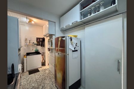 Apartamento à venda com 86m², 2 quartos e sem vaga Apartamento à venda com 86m², 2 quartos e sem vagaCozinha