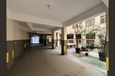Apartamento à venda com 86m², 2 quartos e sem vaga Apartamento à venda com 86m², 2 quartos e sem vagaGaragem