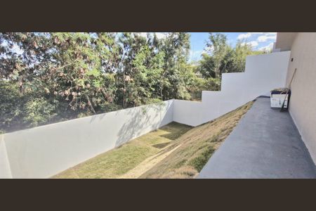 Casa à venda com 360m², 3 quartos e 4 vagasÁrea comum