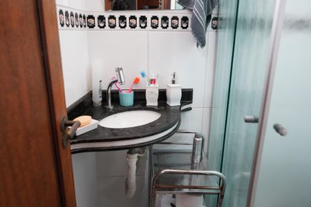 Casa à venda com 125m², 3 quartos e 2 vagasBanheiro da Suíte