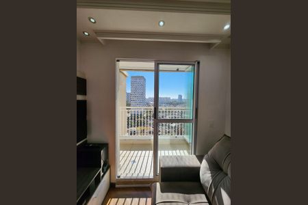 Apartamento à venda com 51m², 2 quartos e 1 vaga Apartamento à venda com 51m², 2 quartos e 1 vagaVaranda