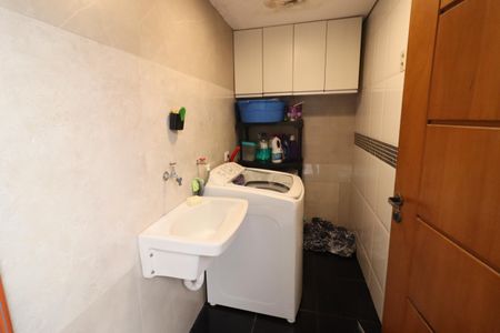 Casa à venda com 125m², 3 quartos e 3 vagasÁrea de Serviço