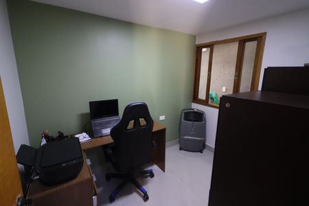 Casa à venda com 125m², 3 quartos e 3 vagasEscritório