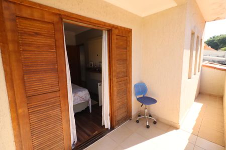 Casa à venda com 125m², 3 quartos e 3 vagasVaranda Quarto 2