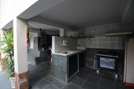Casa de condomínio à venda com 144m², 3 quartos e 2 vagasÁrea de Serviço