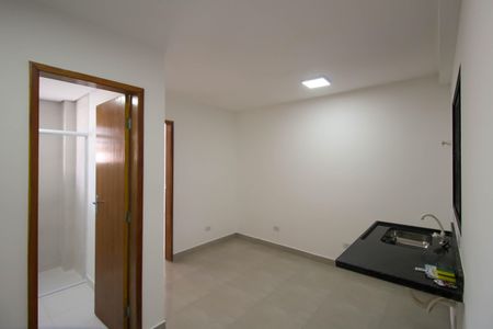 Sala/Cozinha de apartamento para alugar com 1 quarto, 22m² em Vila Paulo Silas, São Paulo