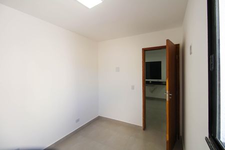 Quarto de apartamento para alugar com 1 quarto, 22m² em Vila Paulo Silas, São Paulo