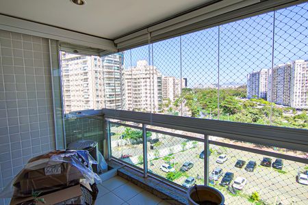 Apartamento à venda com 73m², 3 quartos e 1 vaga Apartamento à venda com 73m², 3 quartos e 1 vagaSala - varanda
