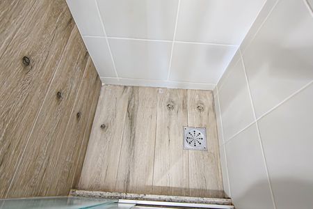 Apartamento à venda com 73m², 3 quartos e 1 vaga Apartamento à venda com 73m², 3 quartos e 1 vagaBanheiro Social