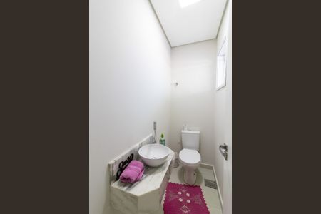 Casa de condomínio à venda com 118m², 3 quartos e 2 vagas Casa de condomínio à venda com 118m², 3 quartos e 2 vagasLavabo