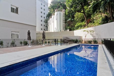 Apartamento à venda com 39m², 2 quartos e sem vaga Apartamento à venda com 39m², 2 quartos e sem vagaÁrea comum - Piscina
