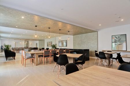 Apartamento à venda com 39m², 2 quartos e sem vaga Apartamento à venda com 39m², 2 quartos e sem vagaÁrea comum - Salão de festas