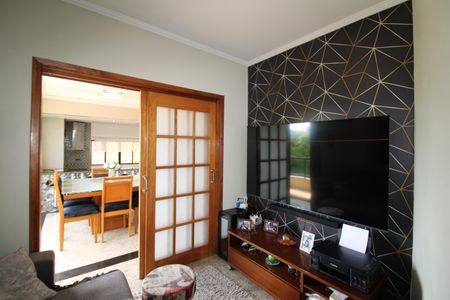 Casa à venda com 280m², 3 quartos e 8 vagasSala 2