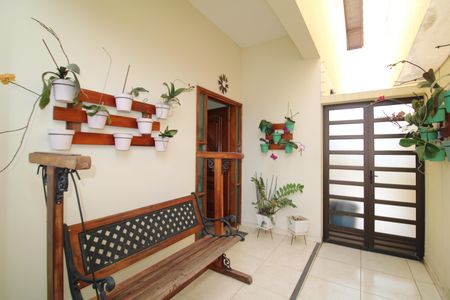 Casa à venda com 280m², 3 quartos e 8 vagasHall de Entrada