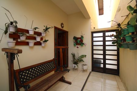 Casa à venda com 280m², 3 quartos e 8 vagasHall de Entrada