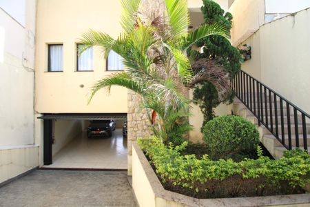 Casa à venda com 280m², 3 quartos e 8 vagasGaragem