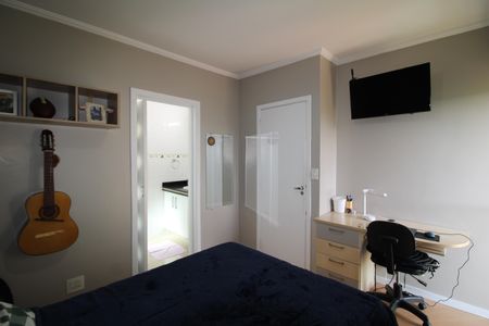 Casa à venda com 280m², 3 quartos e 8 vagasSuíte 2