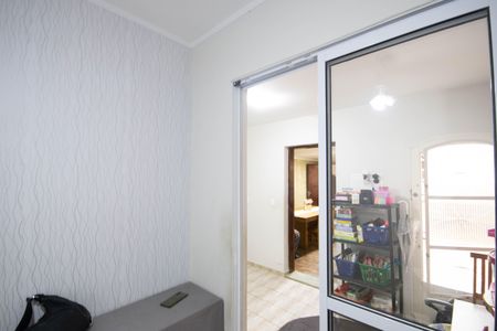 Casa à venda com 170m², 4 quartos e 2 vagas Casa à venda com 170m², 4 quartos e 2 vagasQuarto 4