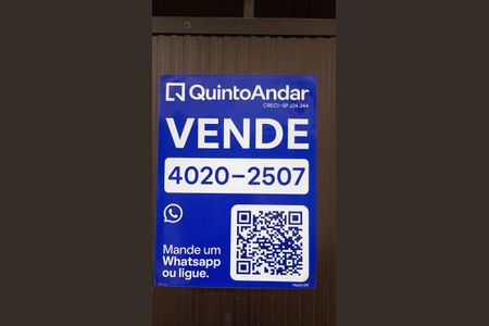 Casa à venda com 170m², 4 quartos e 2 vagas Casa à venda com 170m², 4 quartos e 2 vagasPlaquinha