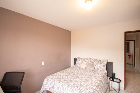 Casa à venda com 170m², 4 quartos e 2 vagas Casa à venda com 170m², 4 quartos e 2 vagasQuarto 1