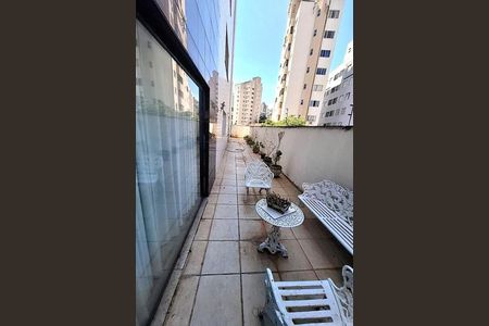 Apartamento à venda com 120m², 4 quartos e 3 vagas
