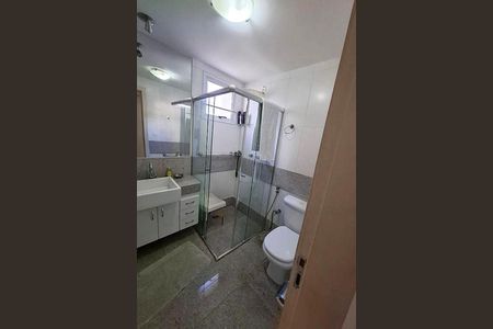 Apartamento à venda com 120m², 4 quartos e 3 vagas