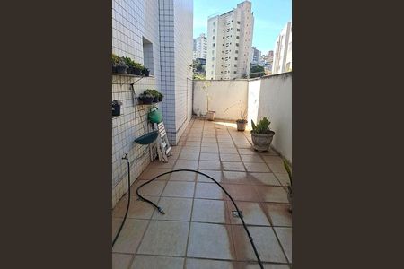 Apartamento à venda com 120m², 4 quartos e 3 vagas