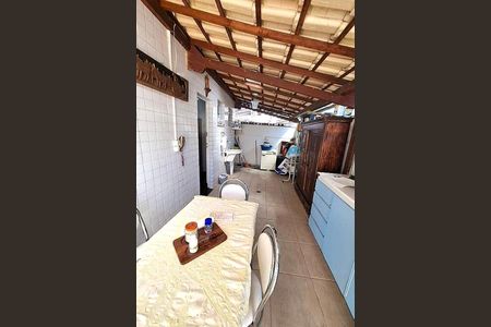 Apartamento à venda com 120m², 4 quartos e 3 vagas