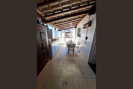 Apartamento à venda com 120m², 4 quartos e 3 vagas