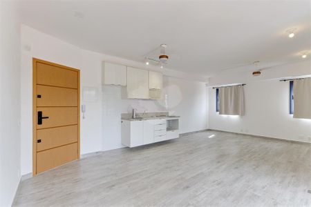 Apartamento à venda com 1 quarto, 45m² em Santo Amaro, São Paulo