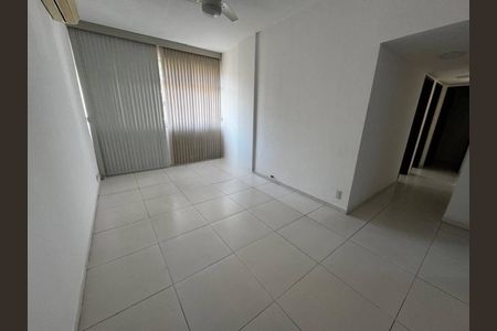 Apartamento à venda com 2 quartos, 71m² em Copacabana, Rio de Janeiro