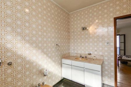 Casa à venda com 270m², 3 quartos e 4 vagas