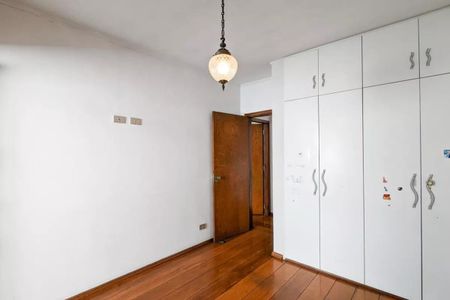Casa à venda com 270m², 3 quartos e 4 vagas