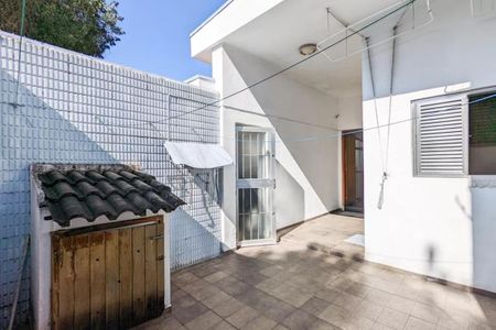 Casa à venda com 270m², 3 quartos e 4 vagas