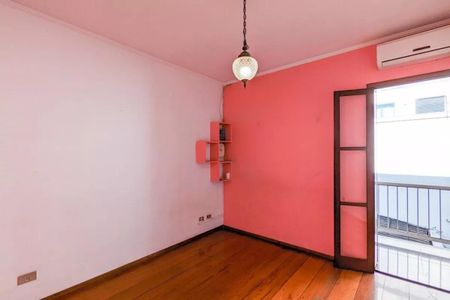 Casa à venda com 270m², 3 quartos e 4 vagas